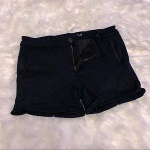American Eagle Black Super Stretch Midi Shorts